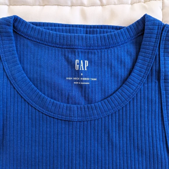 Gap High Neck Ribbed Tank - Picture 5 of 6